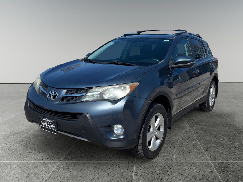 2013 TOYOTA RAV4 XLE