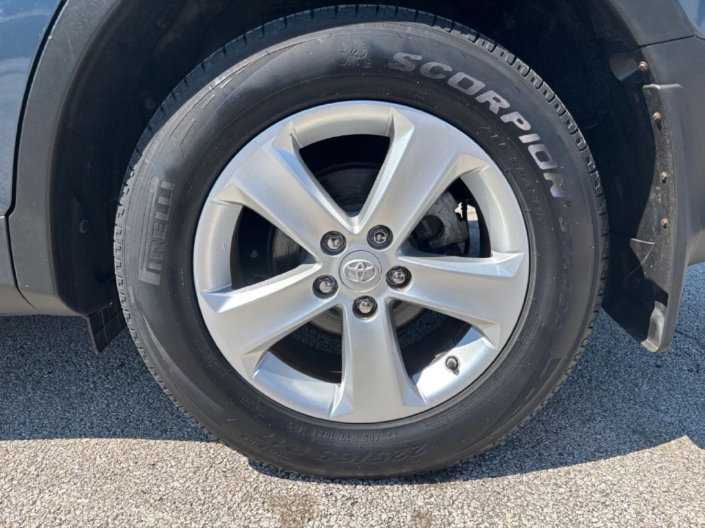 2013 TOYOTA RAV4 XLE Toledo OH