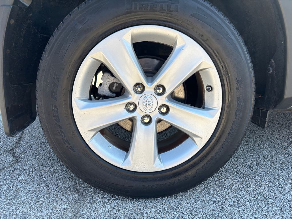 2013 TOYOTA RAV4 XLE Toledo OH