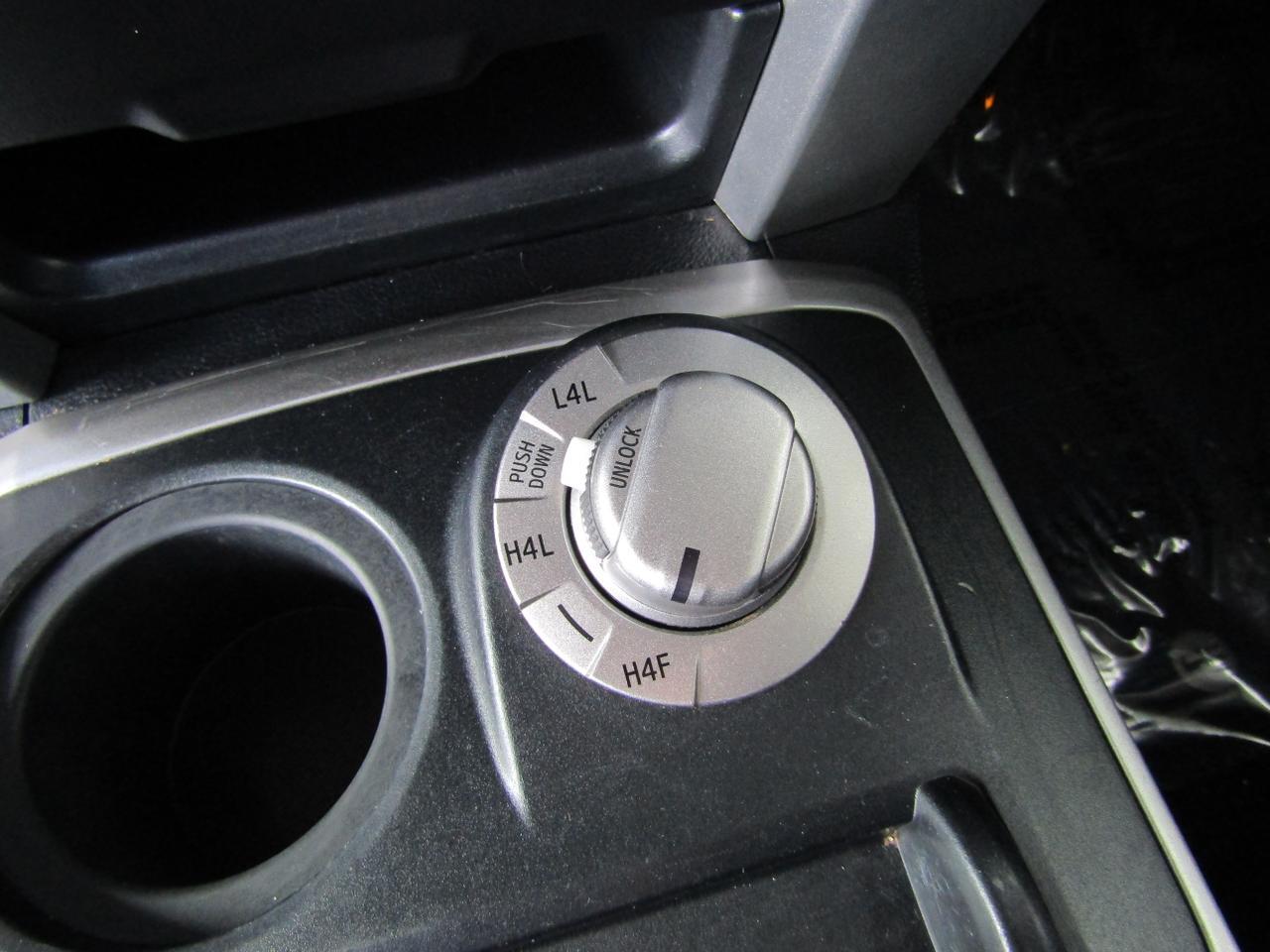 2013 Toyota 4Runner 4WD 4dr V6 SR5 (Natl) Grand Prairie TX