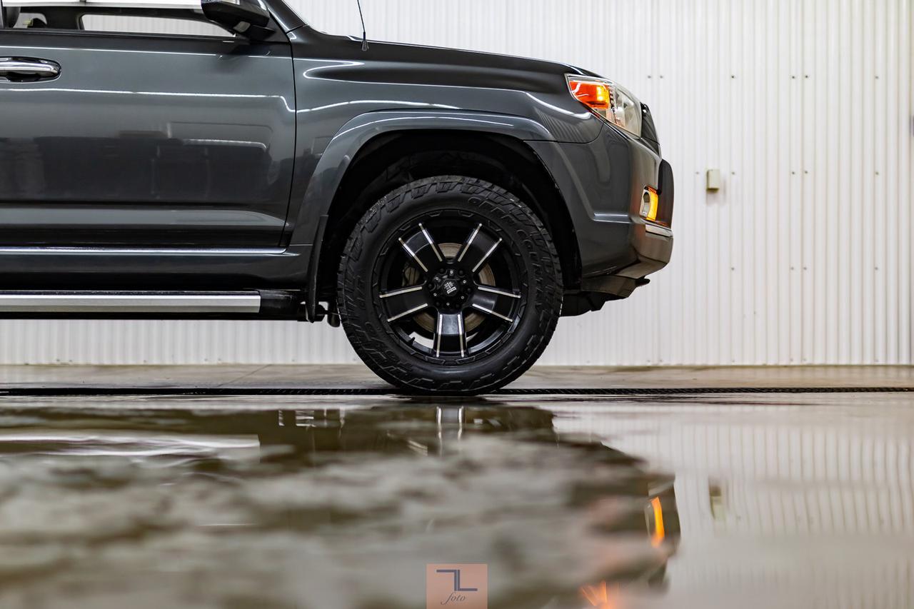 2013 Toyota 4Runner AWD SR5 Leather Roof Nav Red Deer AB