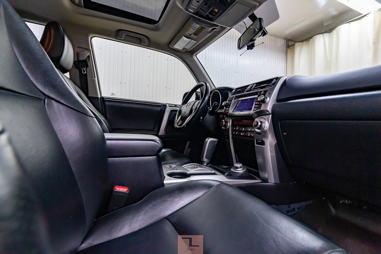 2013 Toyota 4Runner AWD SR5 Leather Roof Nav Red Deer AB