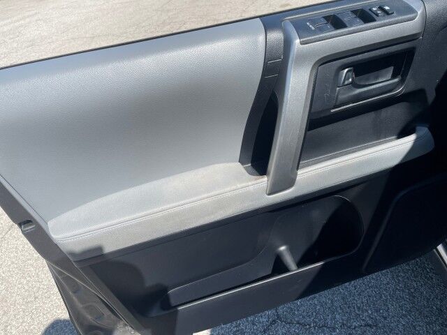 2013 Toyota 4Runner SR5 Cleveland OH