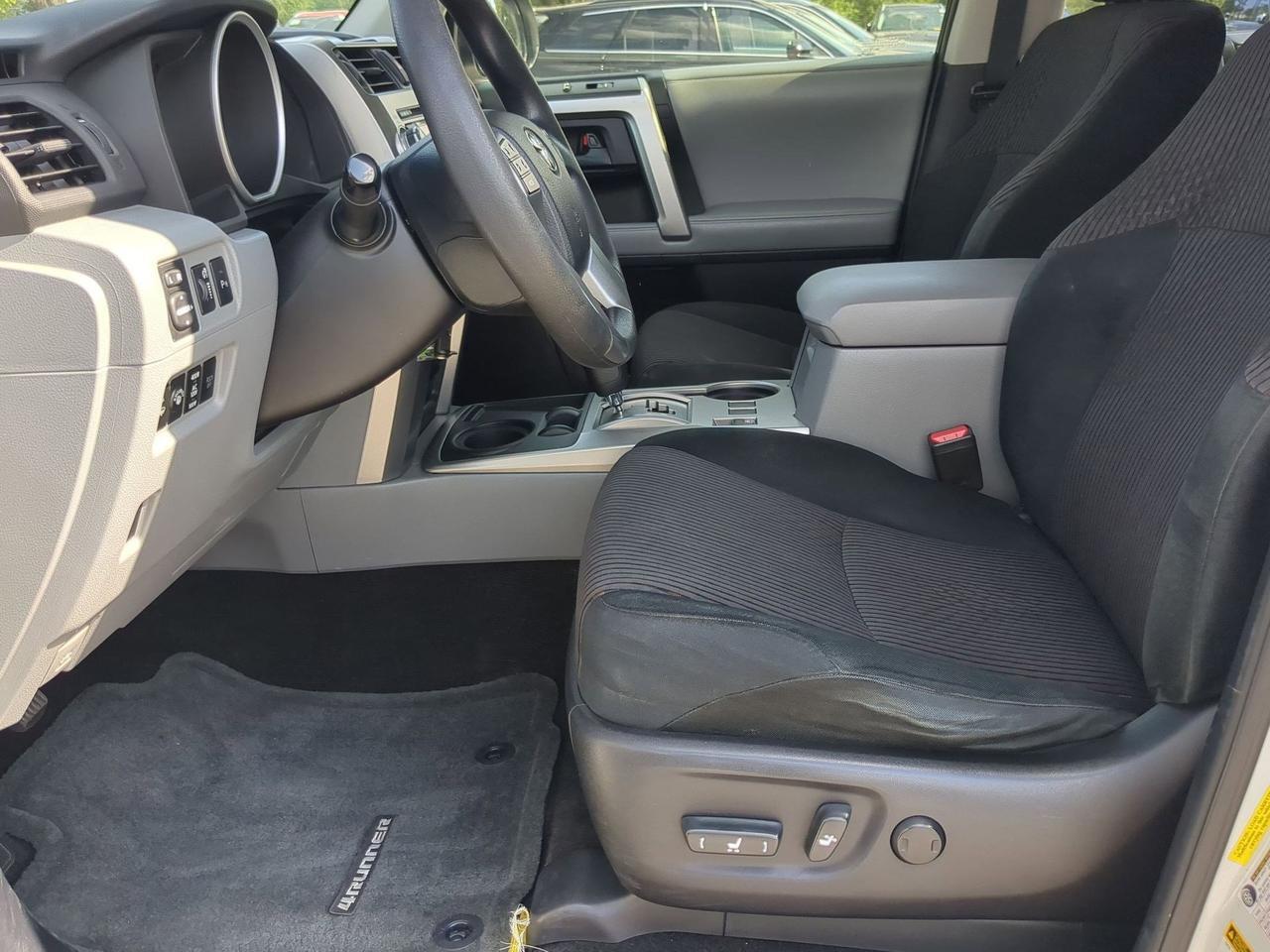 2013 Toyota 4Runner SR5
