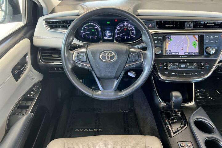 2013 Toyota Avalon Hybrid Limited Roseville CA