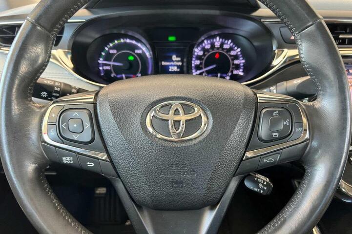 2013 Toyota Avalon Hybrid Limited Roseville CA