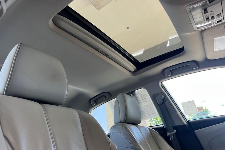 2013 Toyota Avalon Hybrid Limited Roseville CA
