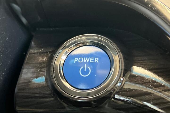 2013 Toyota Avalon Hybrid Limited Roseville CA