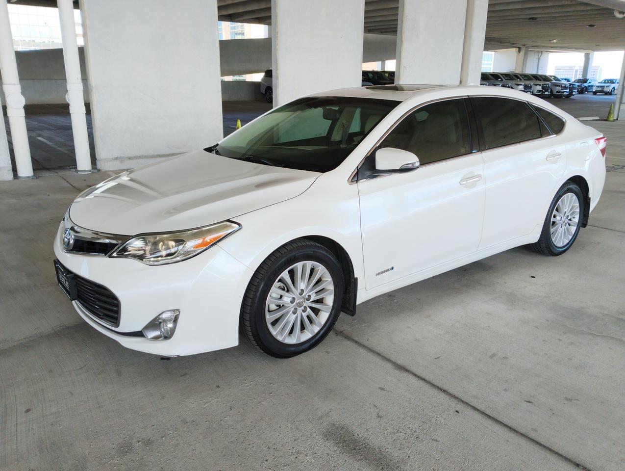 2013 Toyota Avalon Hybrid Limited