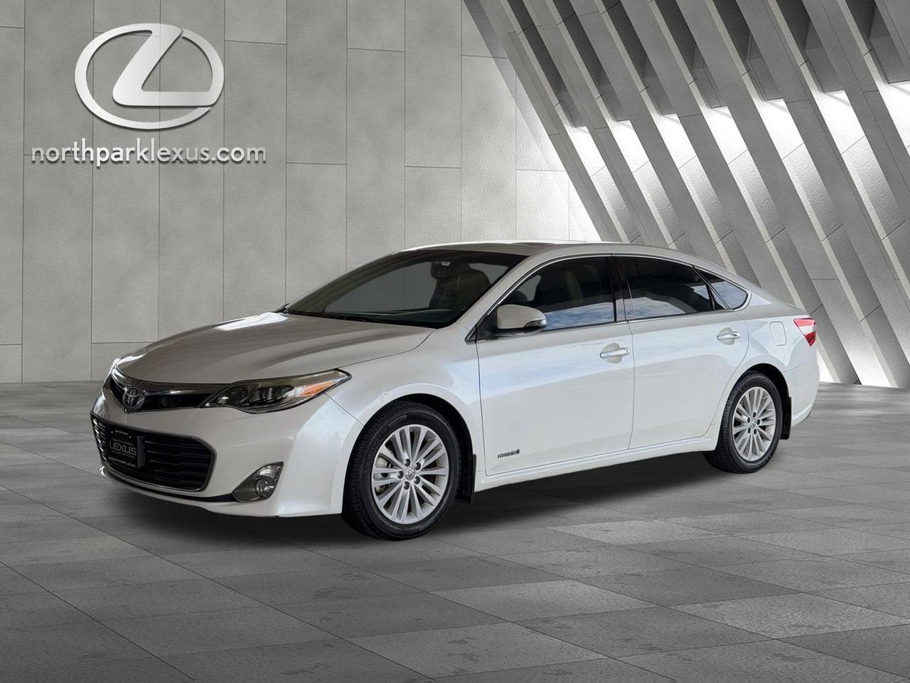 2013 Toyota Avalon Hybrid Limited