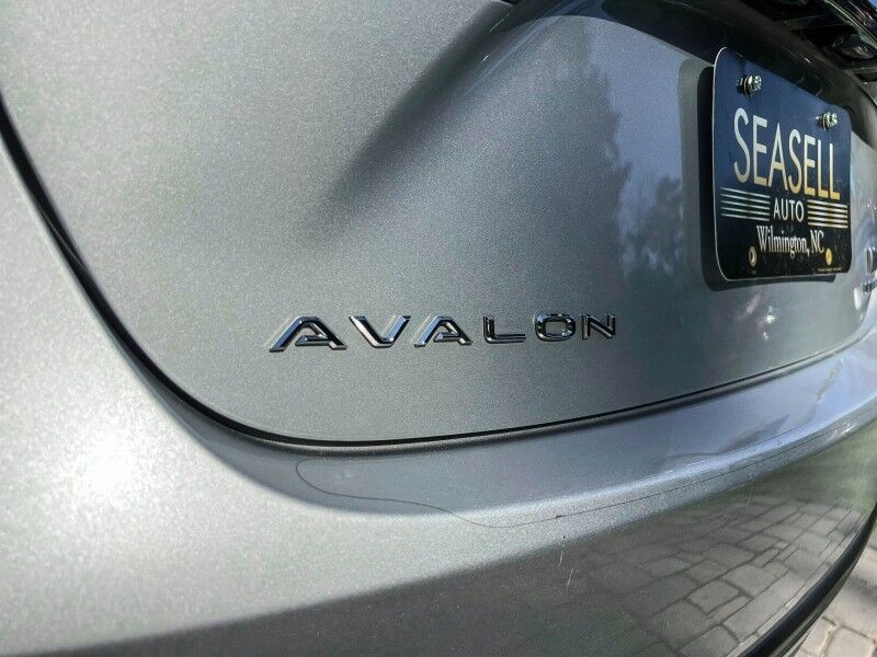 2013 Toyota Avalon Hybrid Limited Wilmington NC