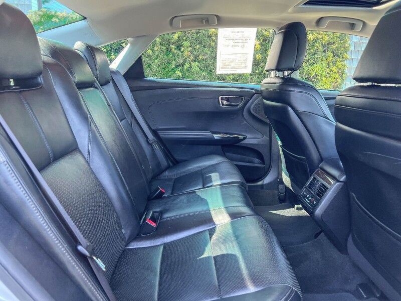 2013 Toyota Avalon Hybrid Limited Wilmington NC