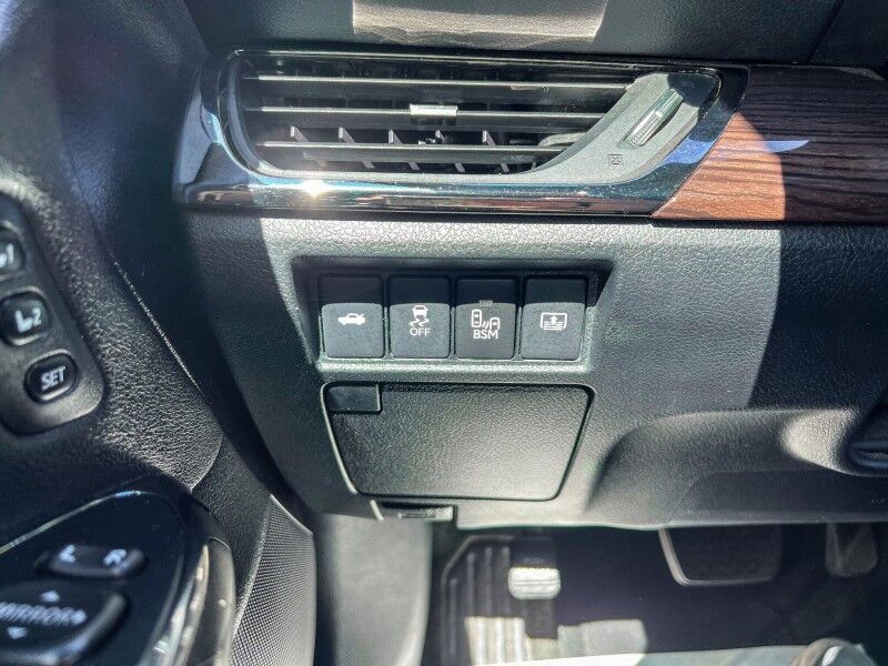 2013 Toyota Avalon Hybrid Limited Wilmington NC