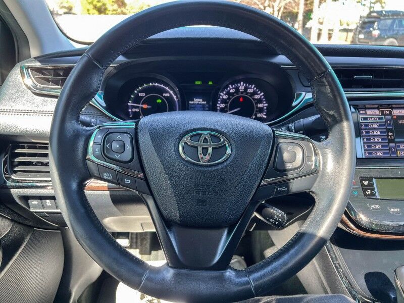 2013 Toyota Avalon Hybrid Limited Wilmington NC