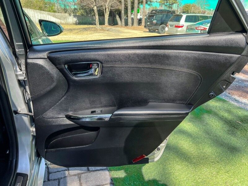 2013 Toyota Avalon Hybrid Limited Wilmington NC