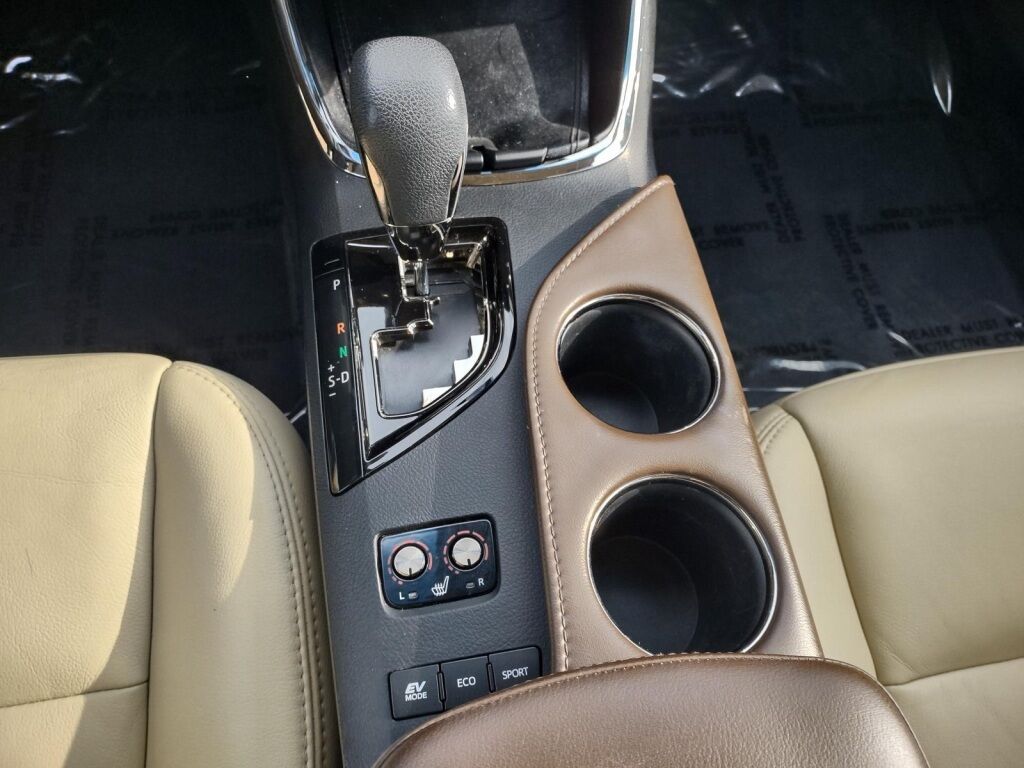 2013 Toyota Avalon Hybrid XLE Premium Richmond VA