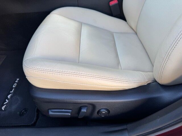 2013 Toyota Avalon Hybrid XLE Touring Whitehall PA