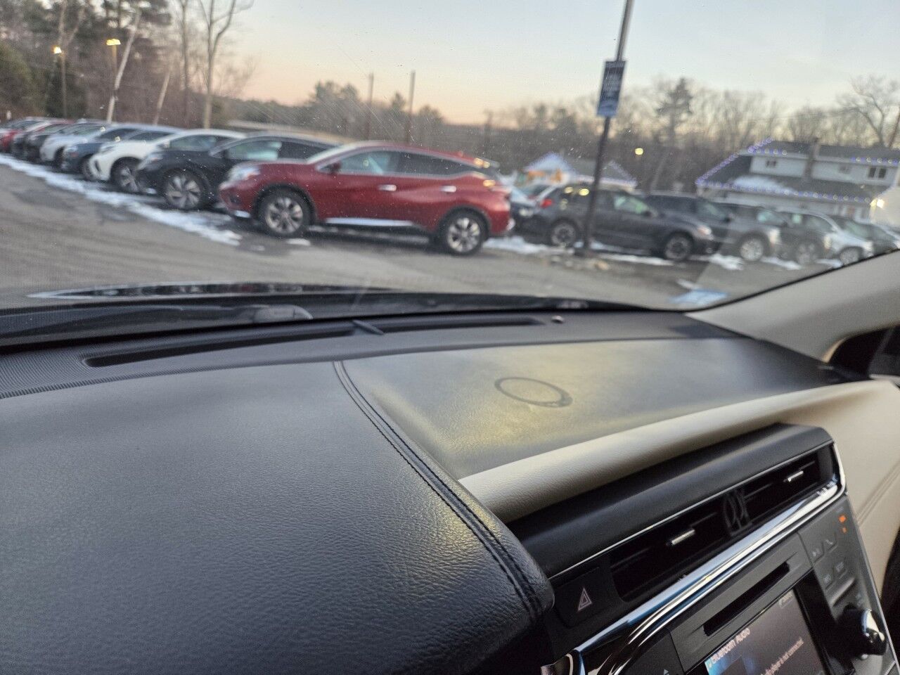 2013 Toyota Avalon XLE Charlton MA