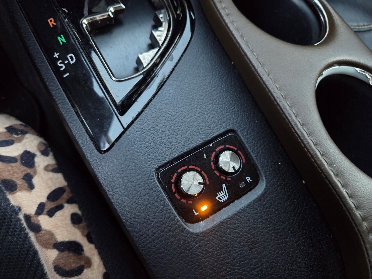 2013 Toyota Avalon XLE Charlton MA