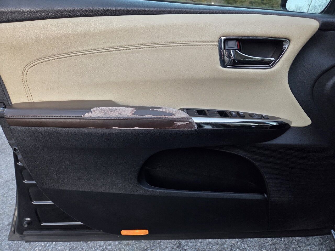 2013 Toyota Avalon XLE Charlton MA