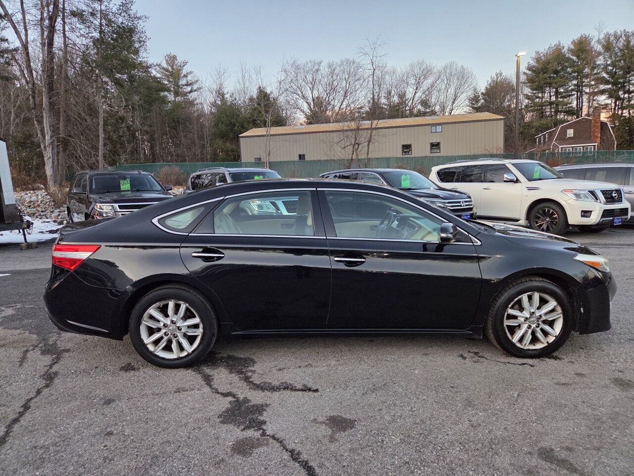 2013 Toyota Avalon XLE Charlton MA
