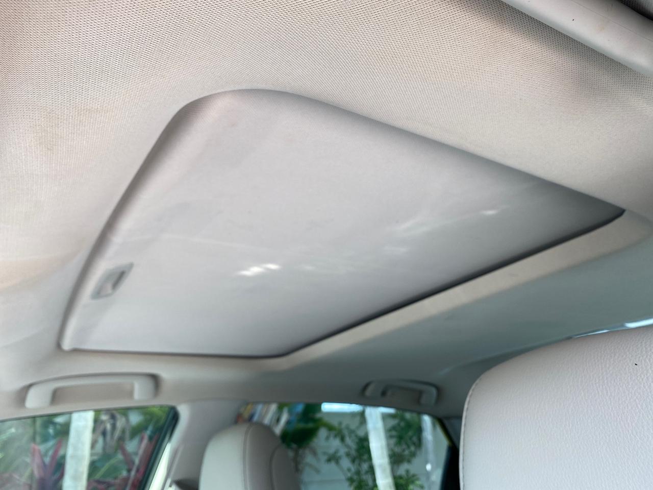2013 Toyota Avalon XLE Premium LOW MILES 56,196 Pompano Beach FL