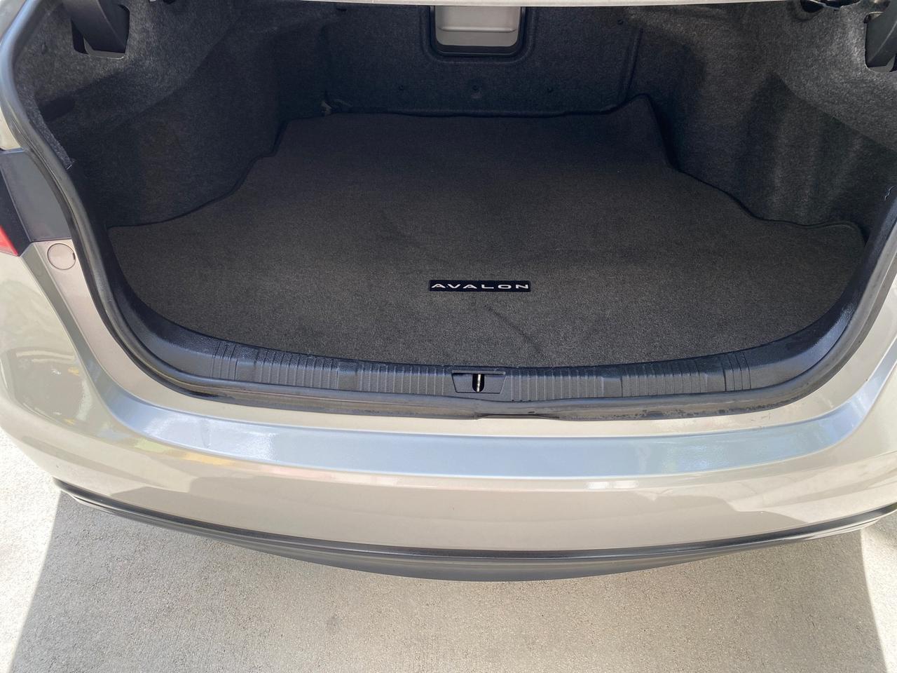 2013 Toyota Avalon XLE Premium LOW MILES 56,196 Pompano Beach FL