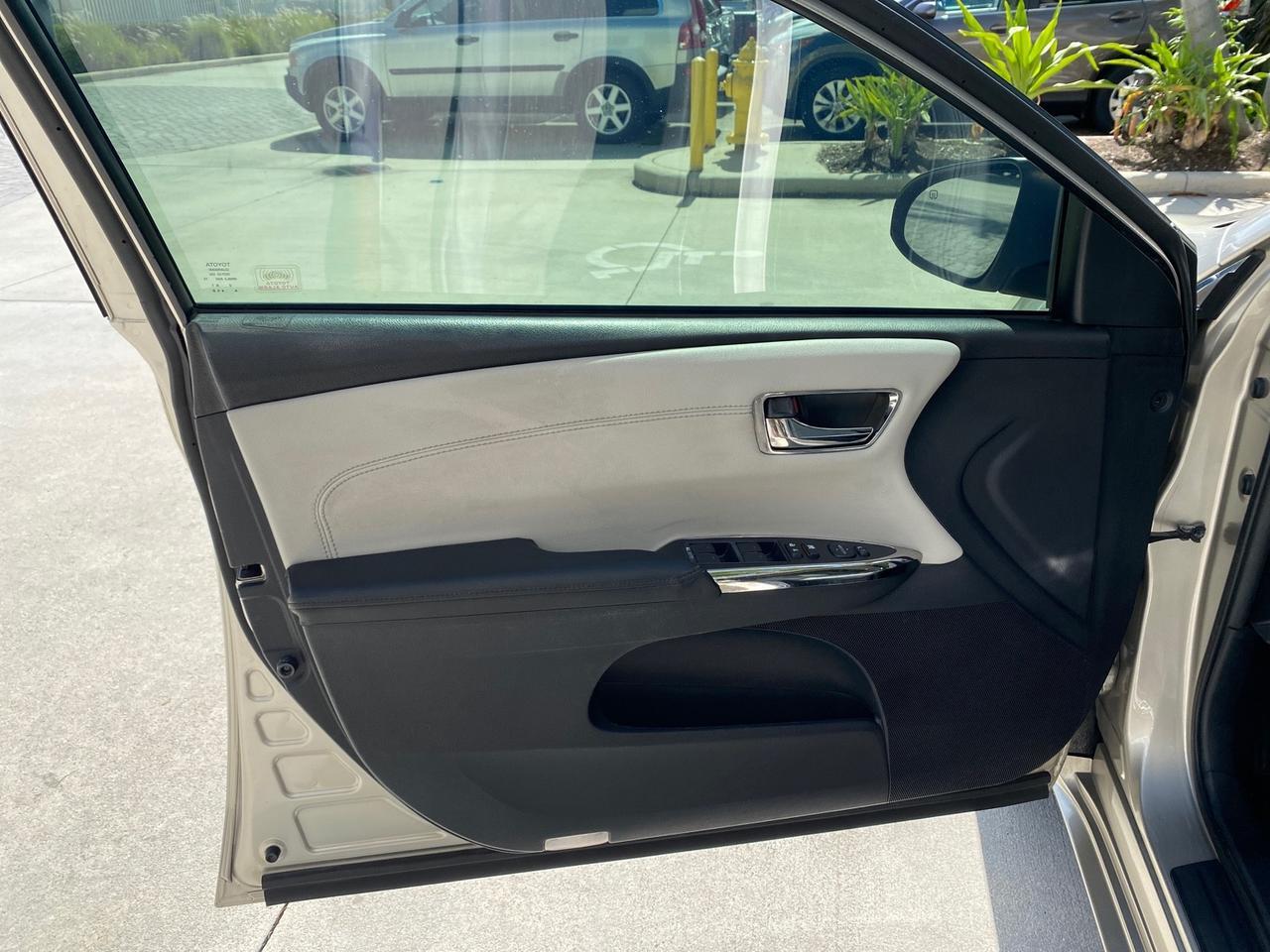 2013 Toyota Avalon XLE Premium LOW MILES 56,196 Pompano Beach FL