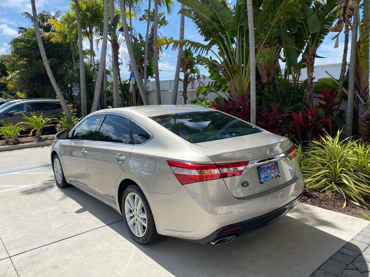 2013 Toyota Avalon XLE Premium LOW MILES 56,196 Pompano Beach FL