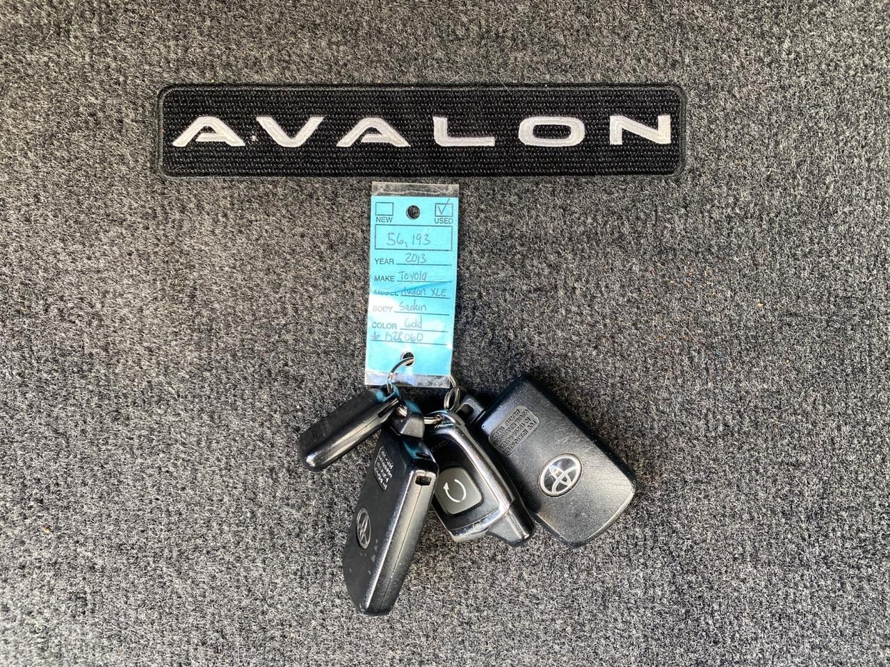2013 Toyota Avalon XLE Premium LOW MILES 56,196 Pompano Beach FL