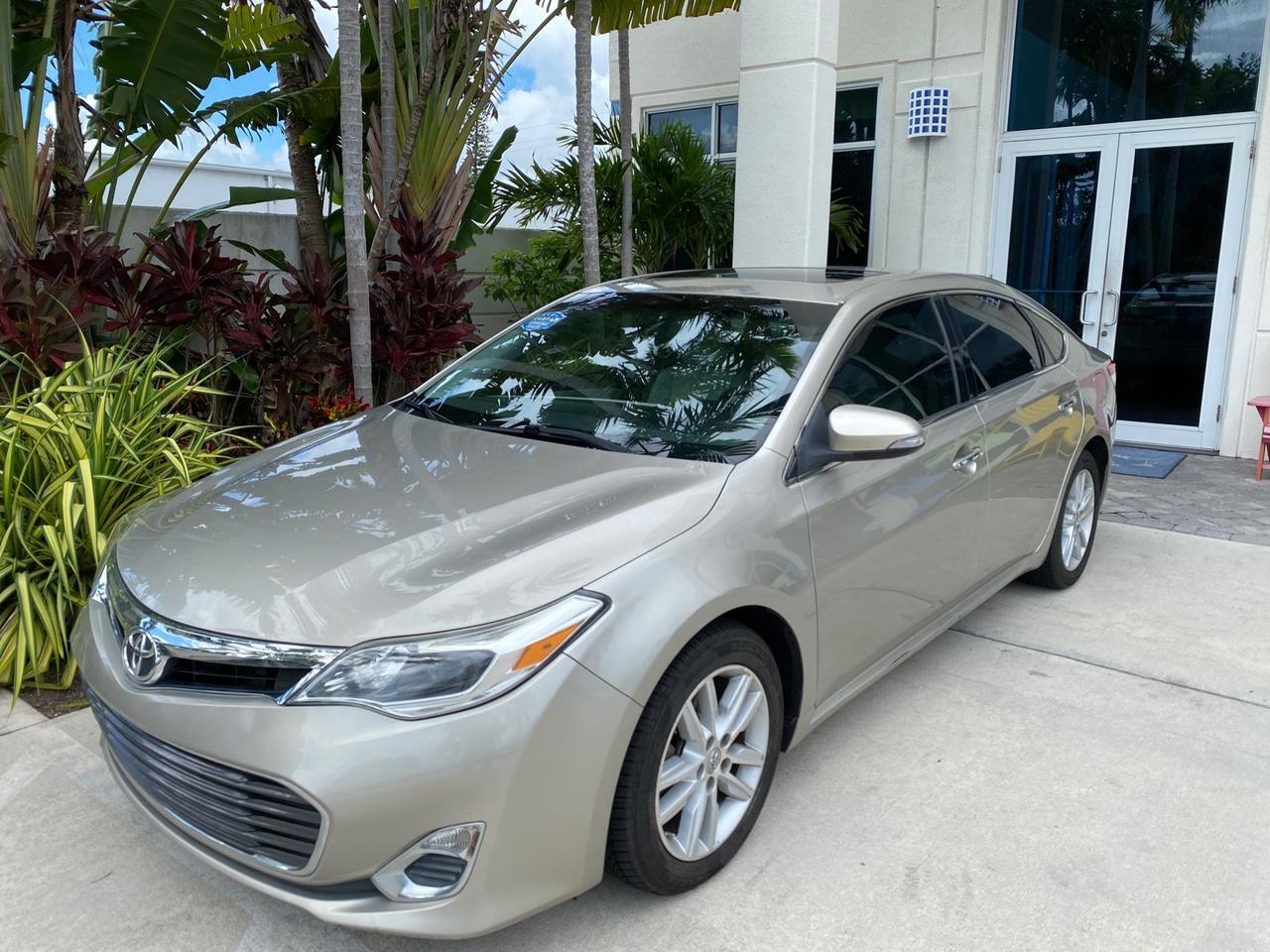 2013 Toyota Avalon XLE Premium LOW MILES 56,196 Pompano Beach FL