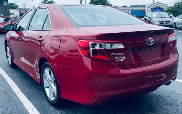 2013 Toyota Camry - NAM / SD / HD/ SAR SE