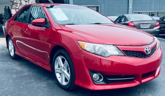 2013 Toyota Camry - NAM / SD / HD/ SAR SE