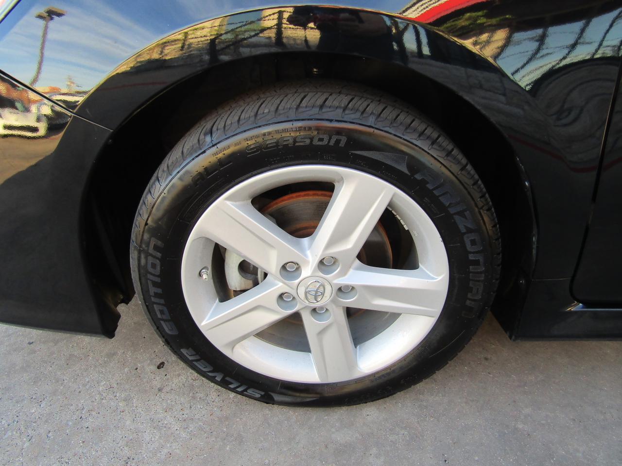 2013 Toyota Camry 4dr Sdn I4 Auto L (Natl) Grand Prairie TX