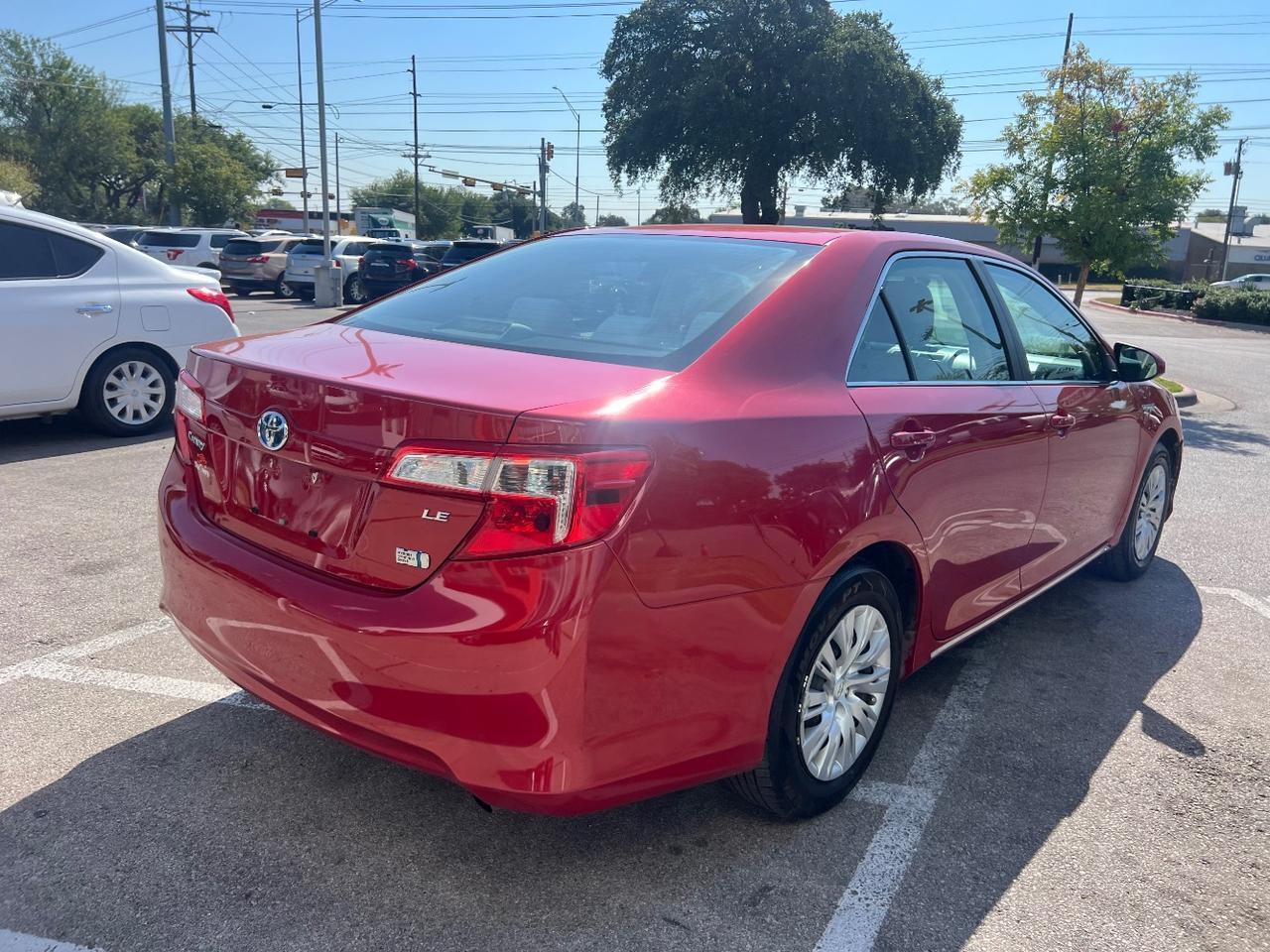 2013 Toyota Camry Hybrid LE Austin TX