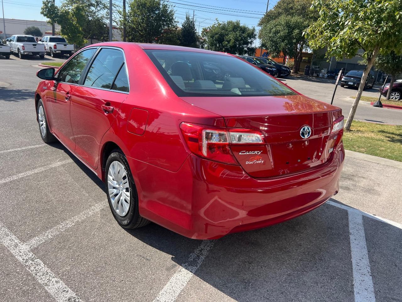2013 Toyota Camry Hybrid LE Austin TX