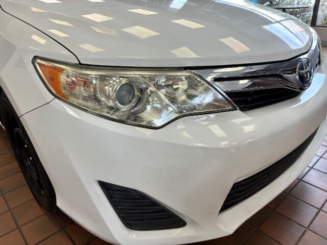 2013 Toyota Camry Hybrid LE
