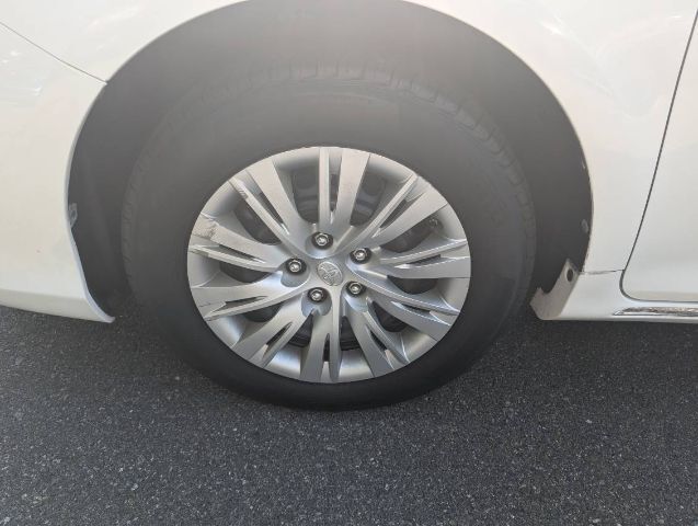 2013 Toyota Camry Hybrid LE Charlotte NC