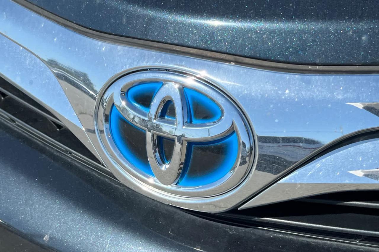 2013 Toyota Camry Hybrid LE Roseville CA