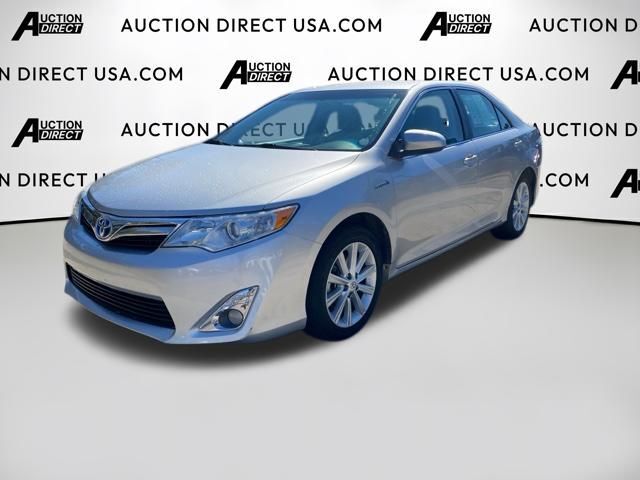 2013 Toyota Camry Hybrid XLE