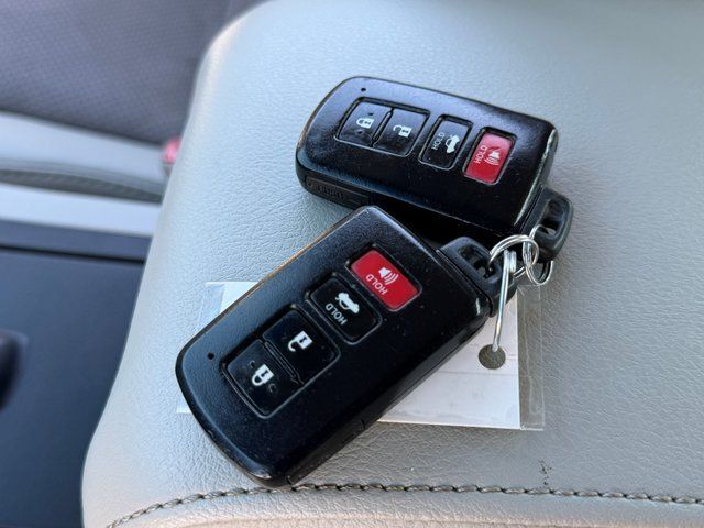 2013 Toyota Camry Hybrid XLE Springfield VA