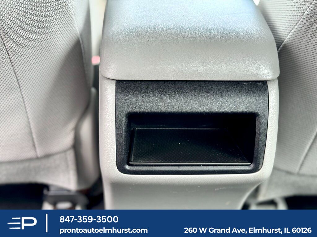 2013 Toyota Camry L Elmhurst IL