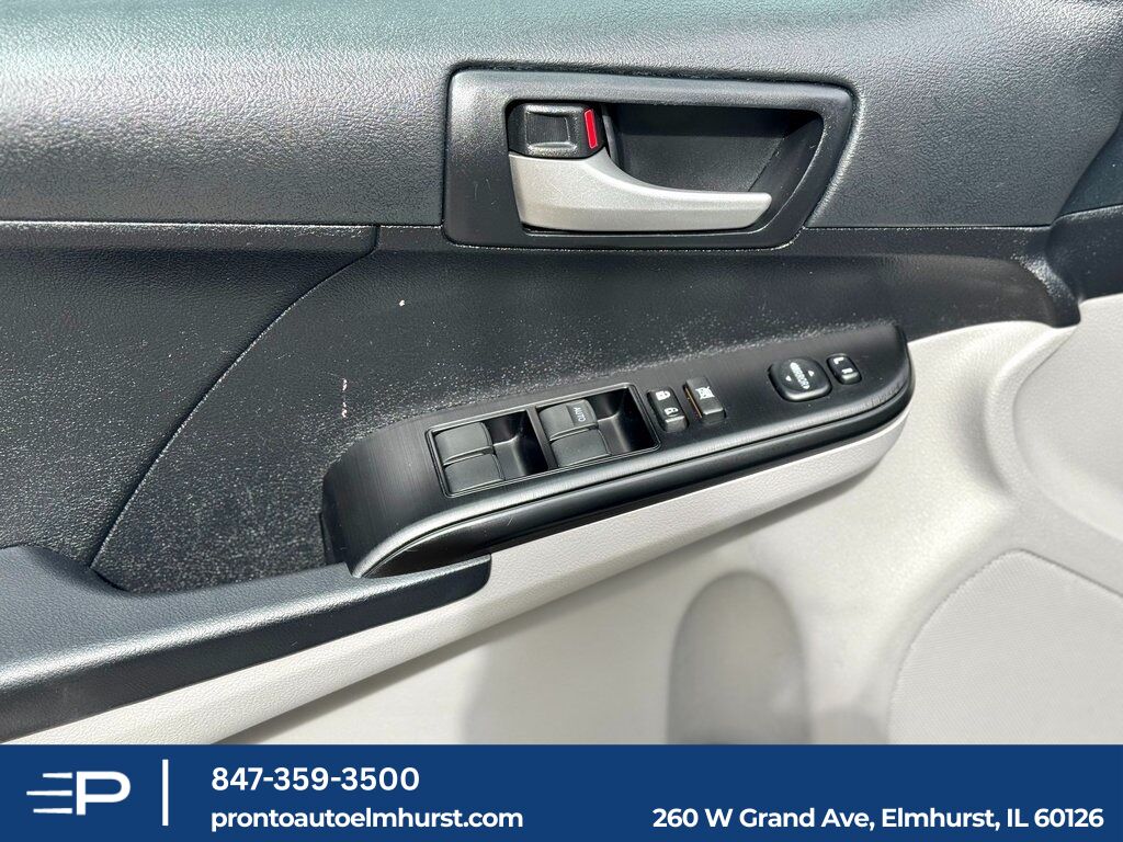 2013 Toyota Camry L Elmhurst IL