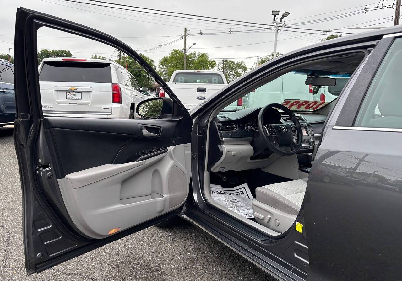 2013 Toyota Camry LE 4dr Sedan Edison NJ