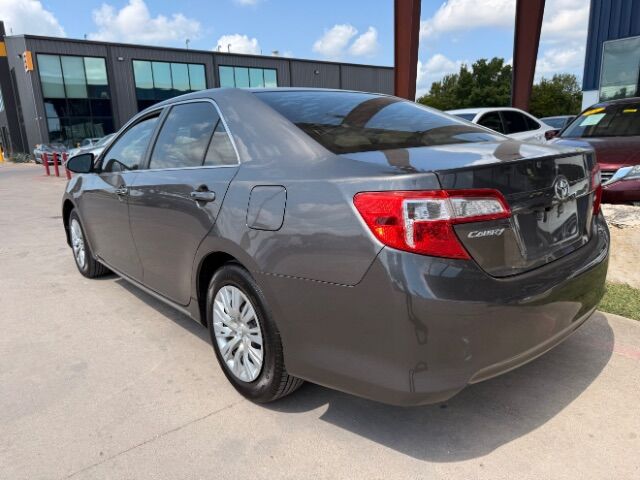 2013 Toyota Camry LE
