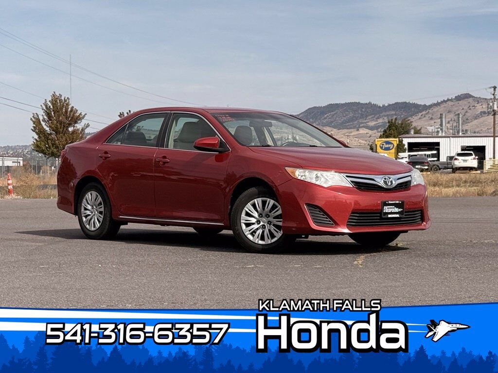 2013 Toyota Camry LE
