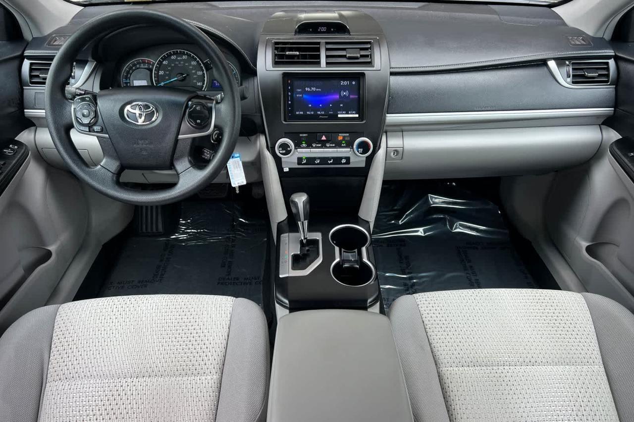 2013 Toyota Camry LE