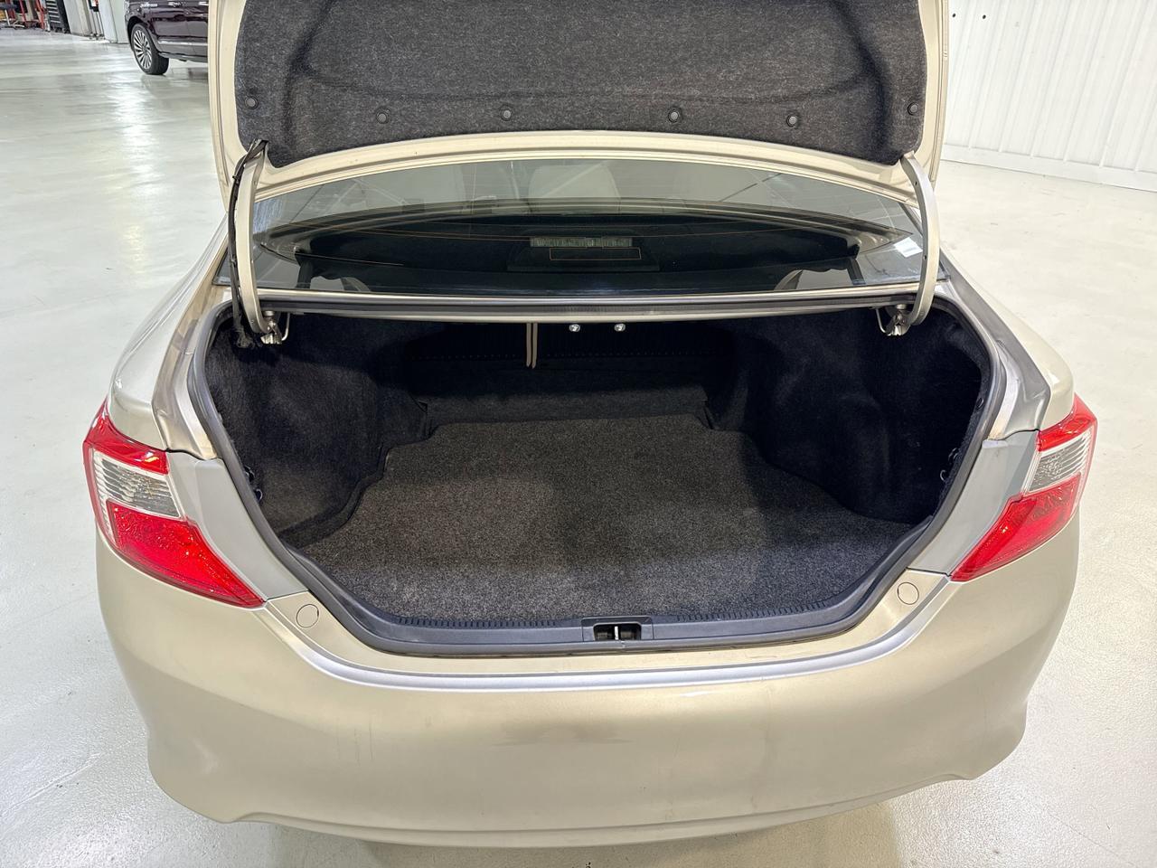 2013 Toyota Camry LE San Antonio TX
