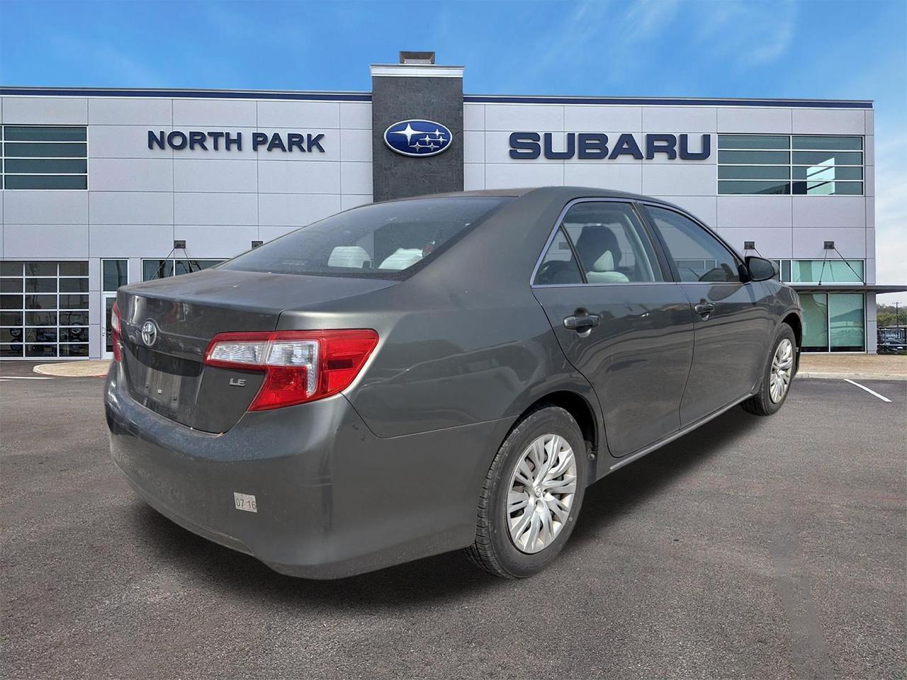 2013 Toyota Camry LE