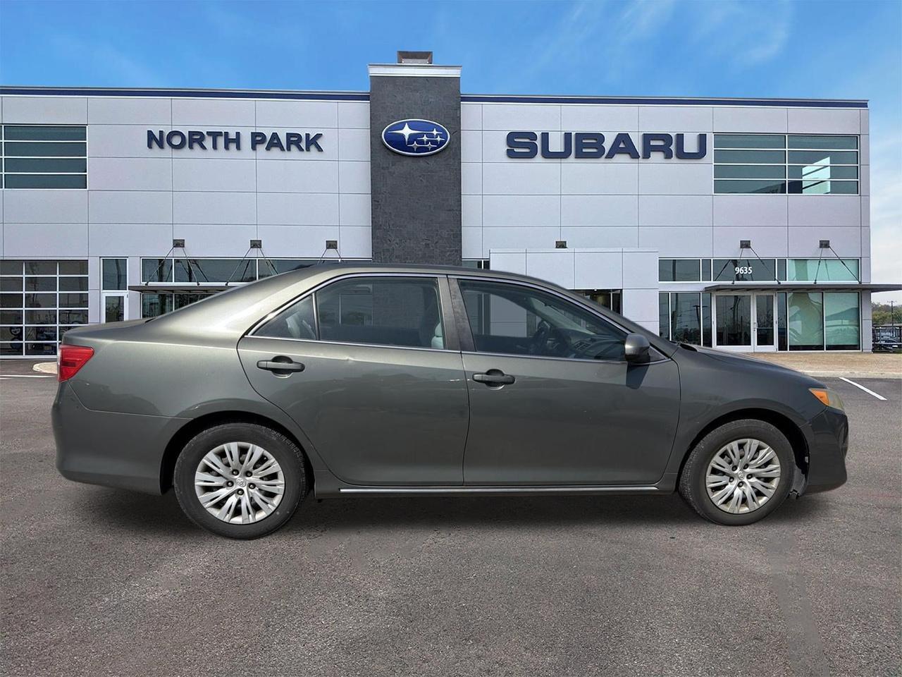 2013 Toyota Camry LE